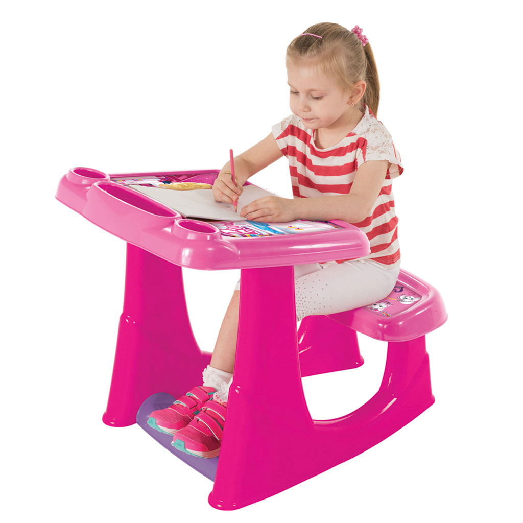 Barbie Çalışma Masası